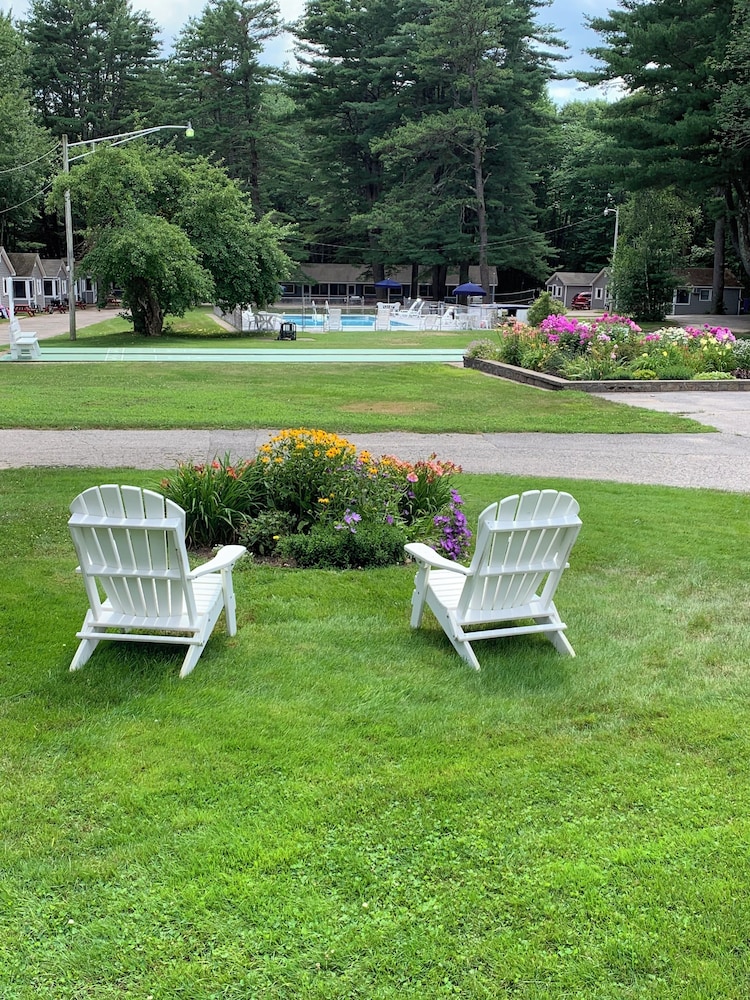 Elmwood Motor Court in Old Orchard Beach, United States