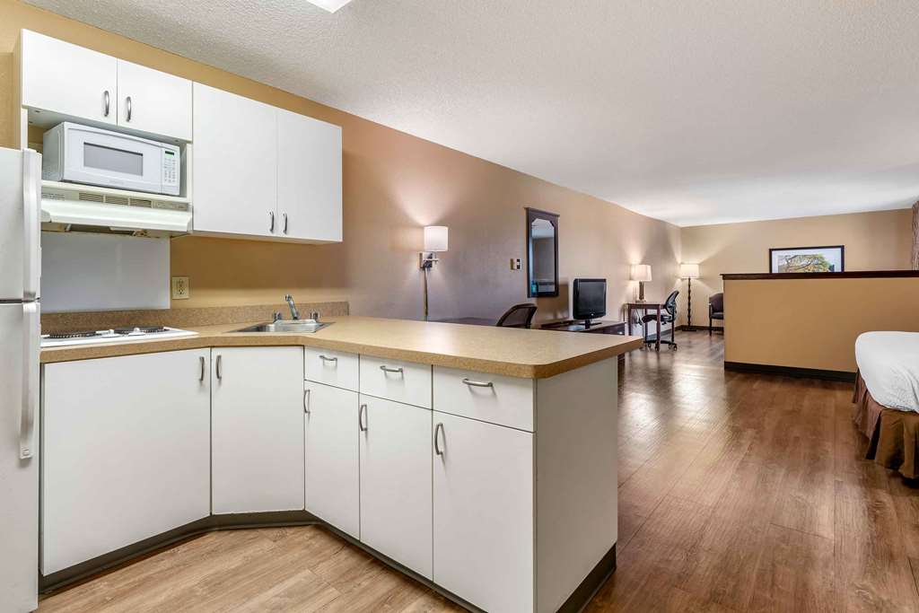 Extended Stay America Suites Sacramento West Sacramento - photo 34