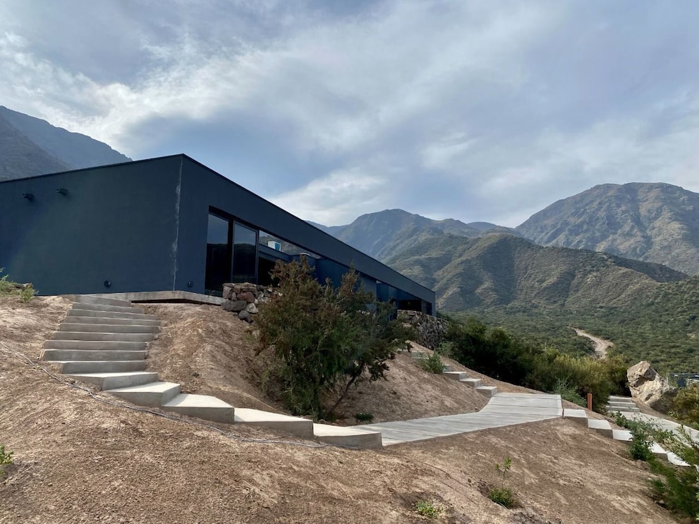 Hotel Puesto del Indio Lodge in Mendoza, Argentina