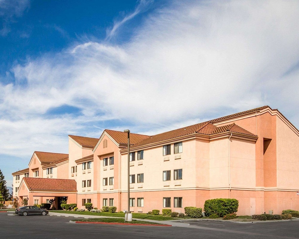 Rodeway Inn Watsonville - photo 4