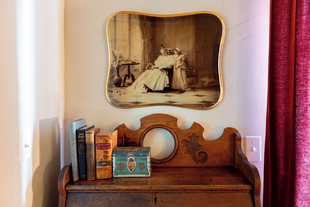 The Dutch Flat Hotel - photo 74