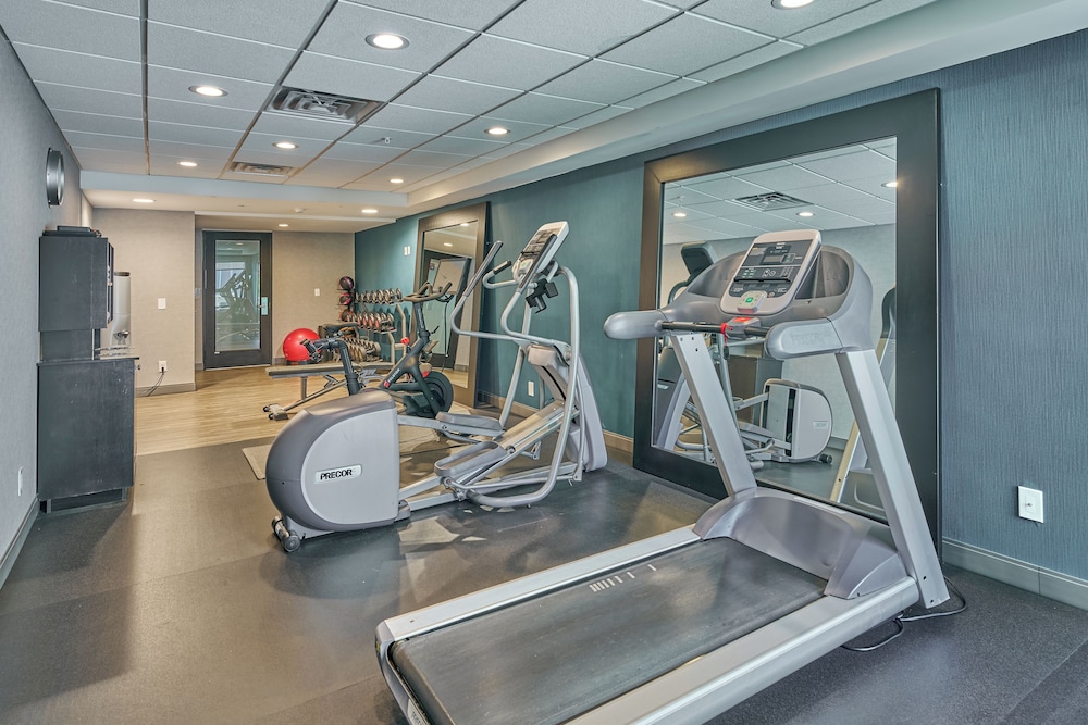 Hampton Inn Flemington - photo 34