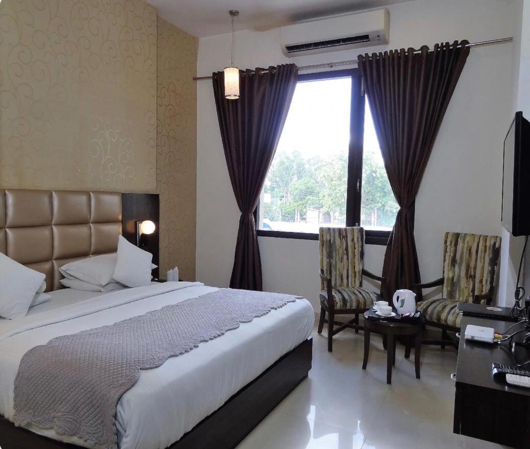 Hotel Jm Vistaraa — Bareilly — photo 3