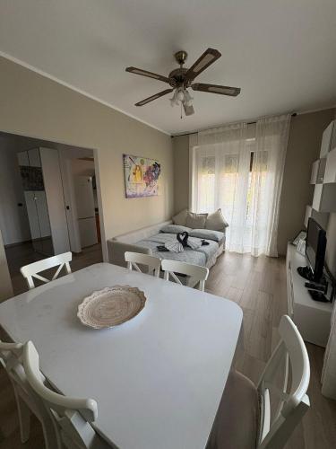 Cozy Apartment Mm Uruguay — 4-Star Luxury Hotel in Milan, Italy