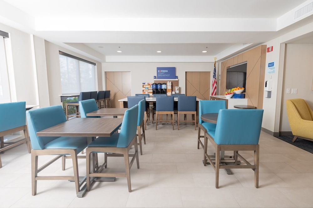 Holiday Inn Express & Suites Frackville By IHG - photo 43