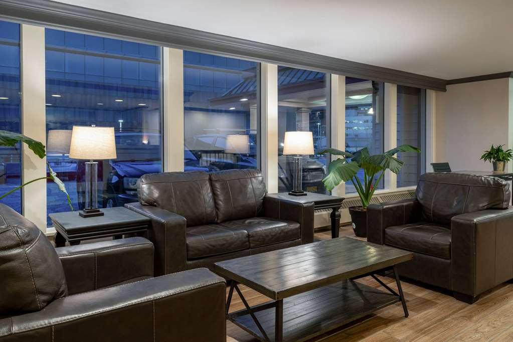 Ramada by Wyndham Juneau - photo 10