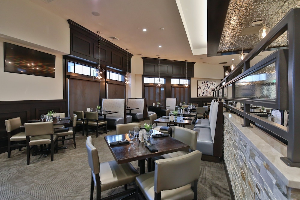 Crowne Plaza Providence Warwick Airport by IHG - photo 25