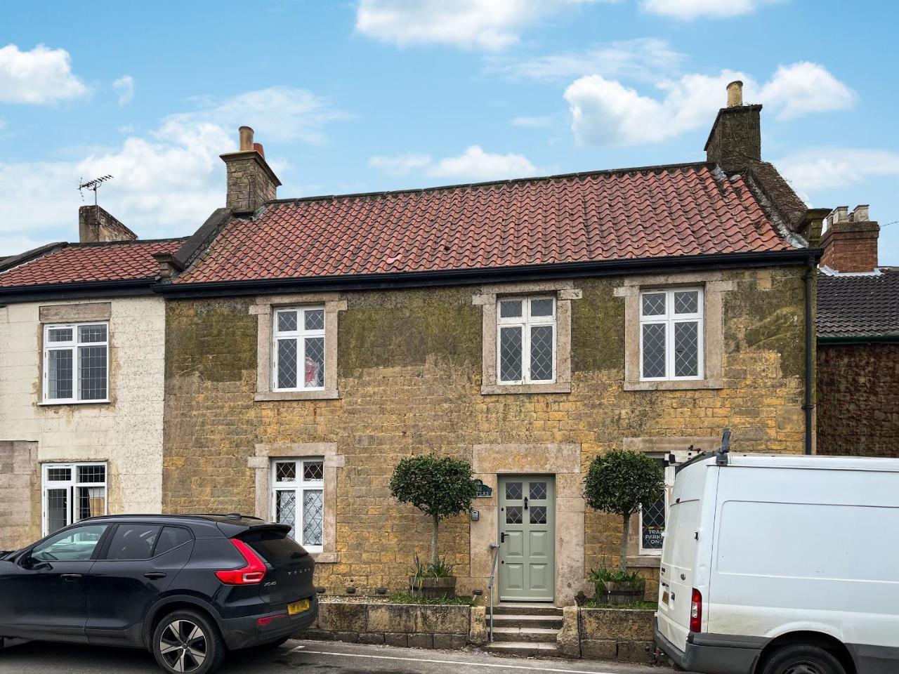 The Pantiles - last minute hotel in Chesterfield