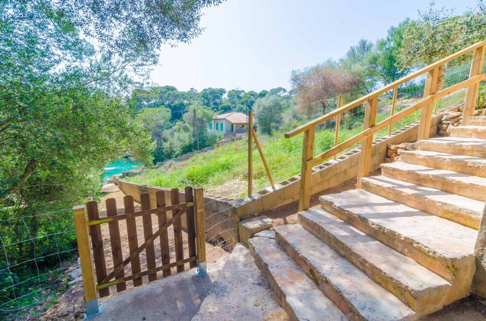 Cala Figuera - carbon neutral hotel in Santanyi