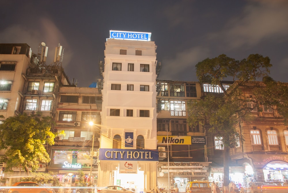 City Hotel - last minute hotel in Mumbai