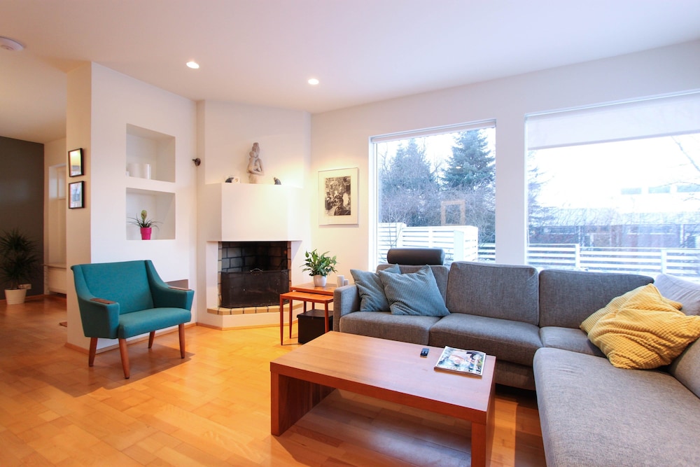 Apartment S31