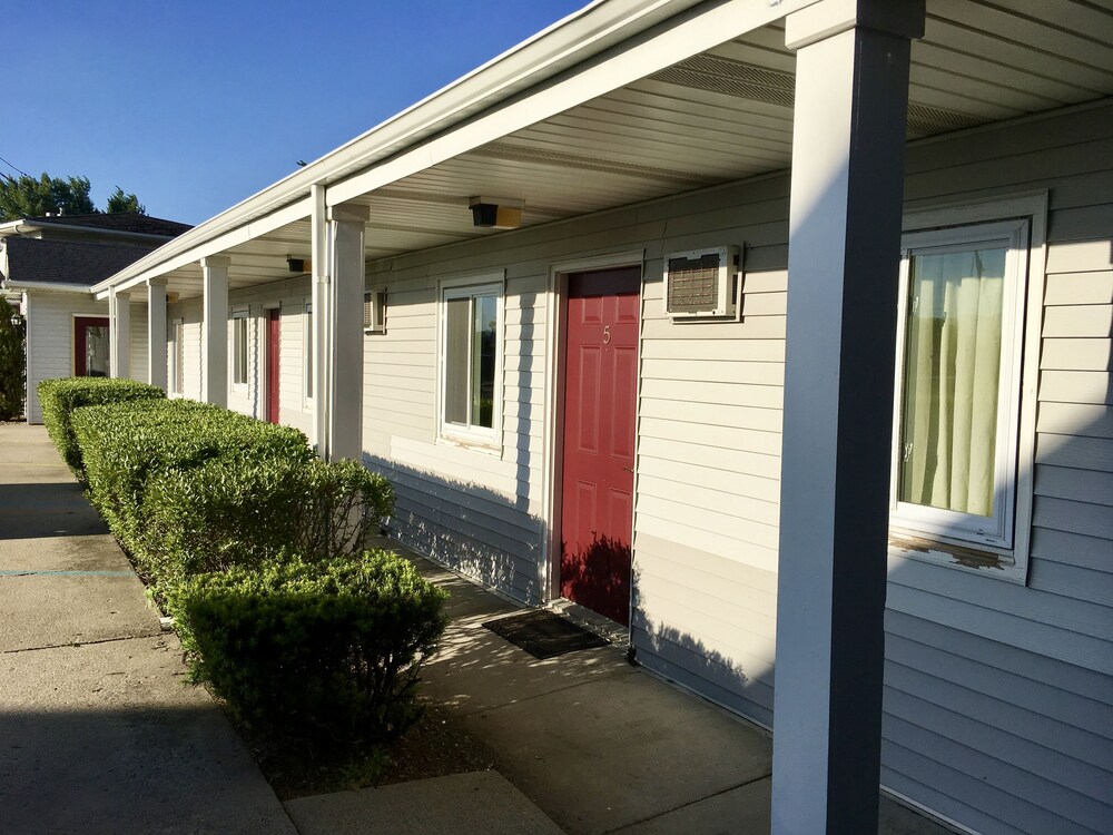 Thumb Heritage Inn - photo 60