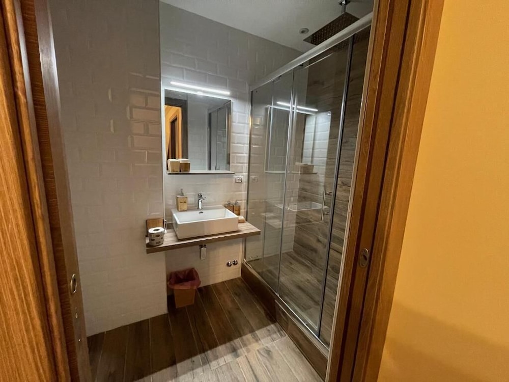 Jsk Suite — 4-Star Luxury Hotel in Rome, Italy