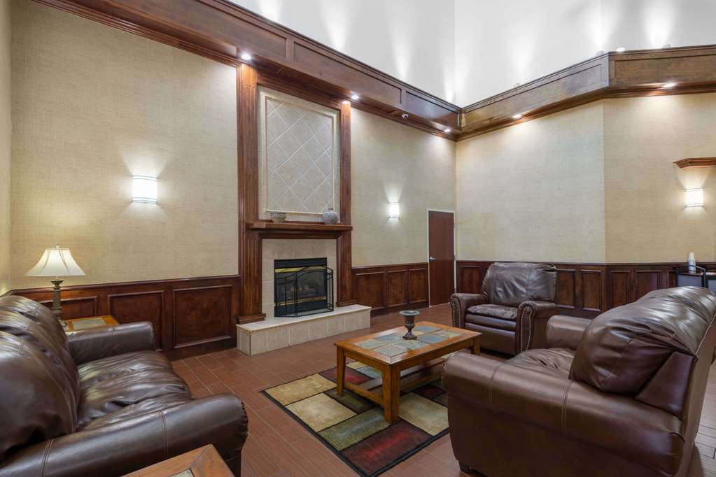 Baymont by Wyndham Colorado Springs - photo 4