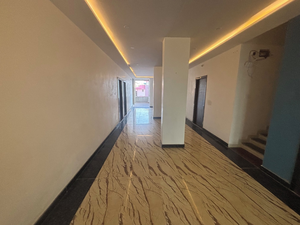 Hotel Ishwar Palace in Sikar, India