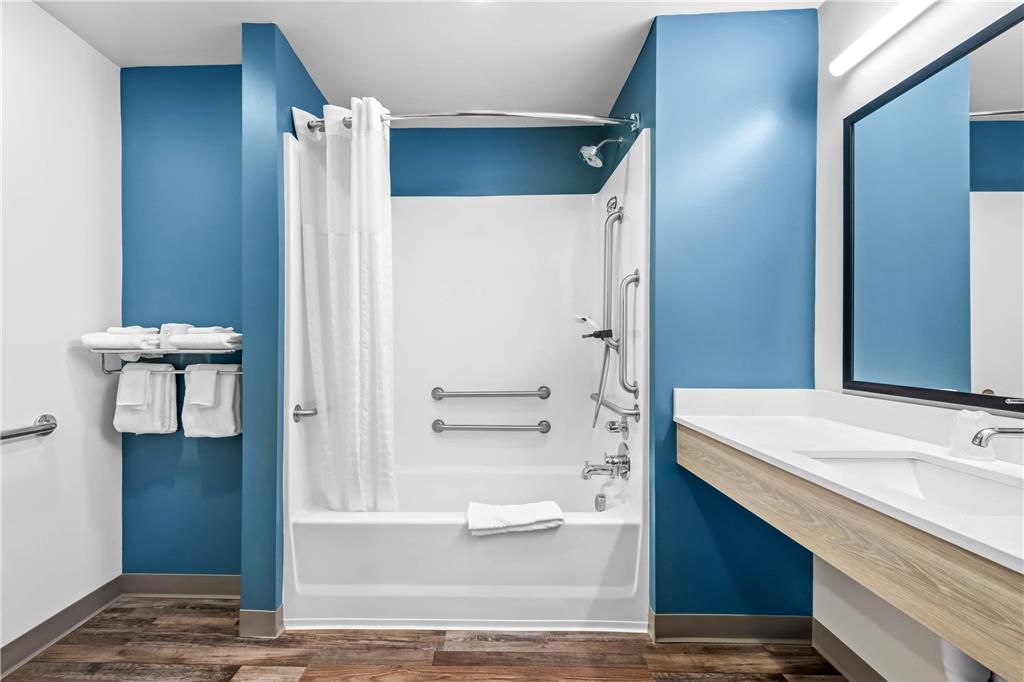 WoodSpring Suites Winston Salem near Hanes Mall - photo 12