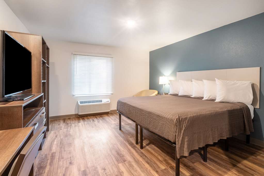 WoodSpring Suites Atlanta Newnan - photo 18