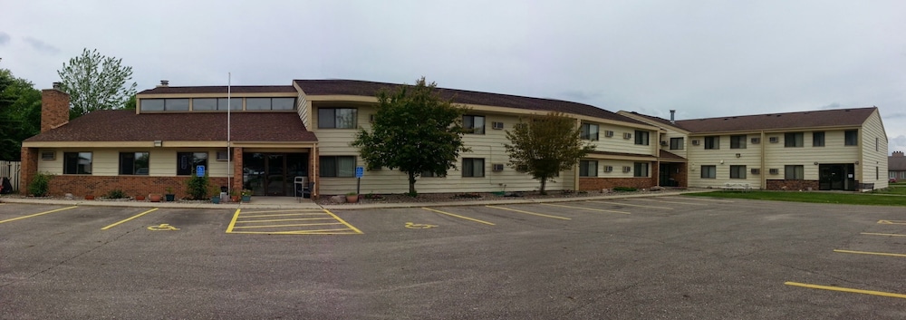 American Motel Minnesota - photo 2