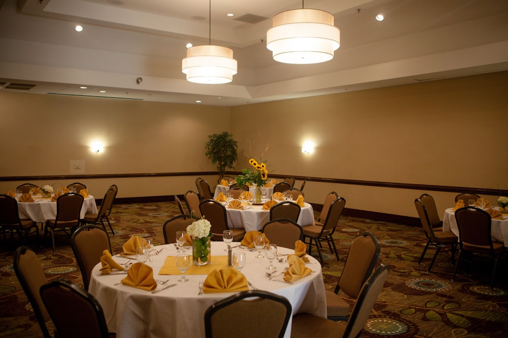 Holiday Inn Greenville by IHG - photo 46
