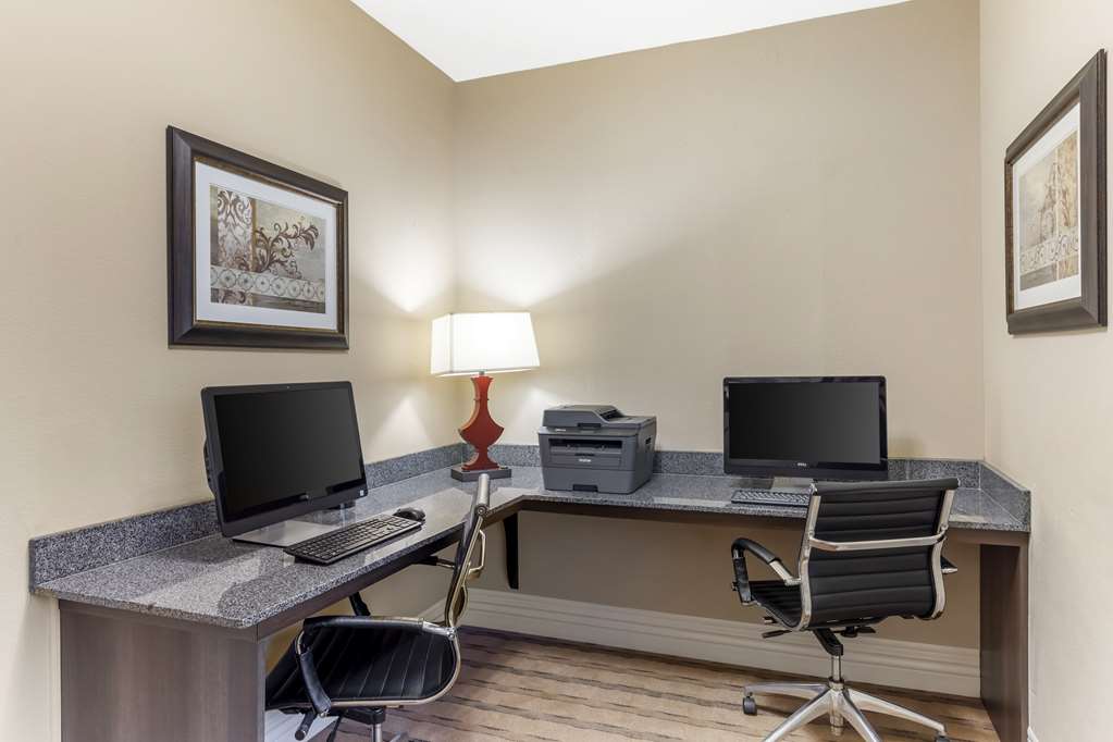 Best Western Plus Burleson Inn & Suites - photo 37