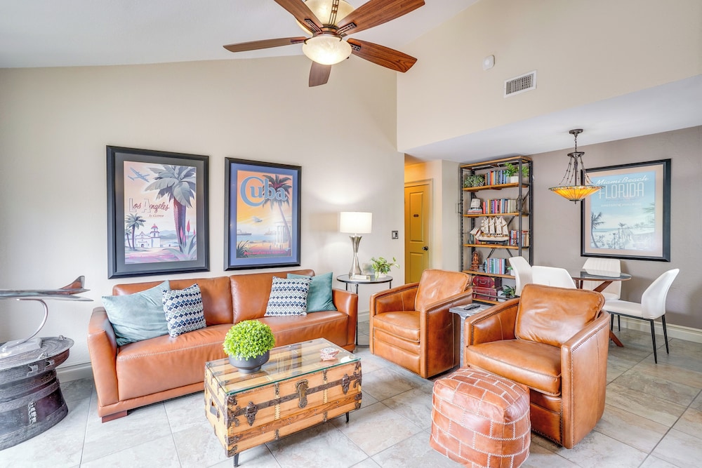 Lovely Tustin Home W Outdoor Kitchen 3 Mi To Zoo 19703424 — Tustin