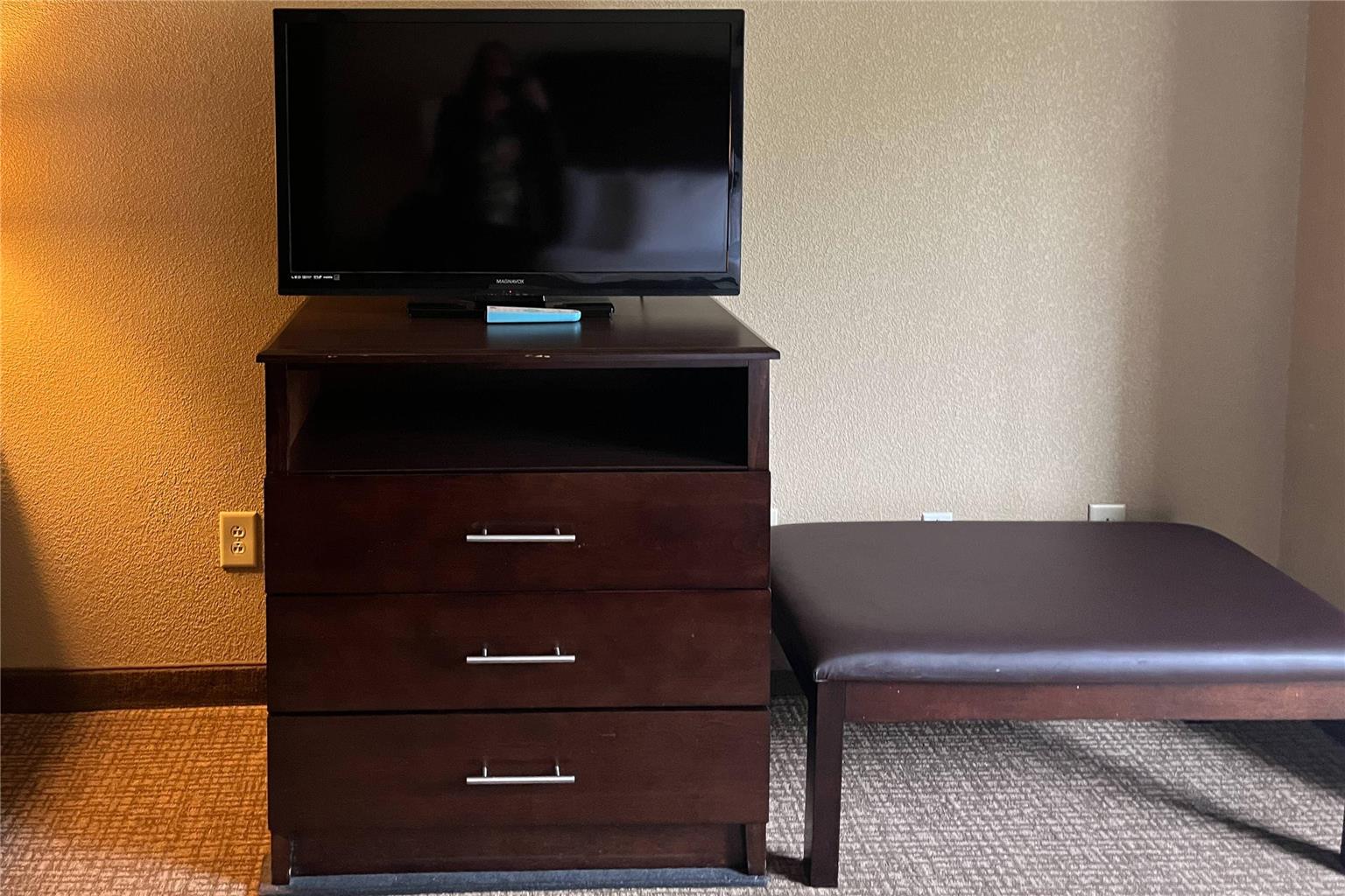 Quality Suites Graham Burlington South - photo 8