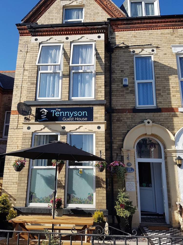 The Tennyson — Bridlington — photo 2