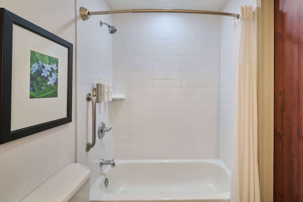 Hilton Garden Inn Anchorage - photo 14