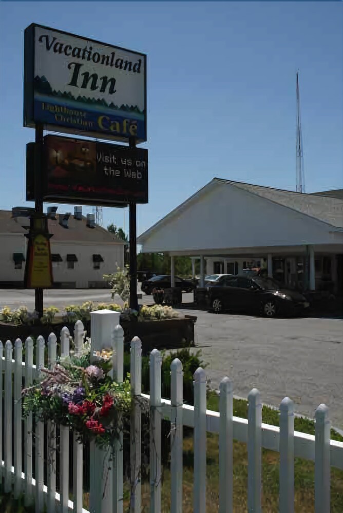Vacationland Inn & Conference Center - photo 49