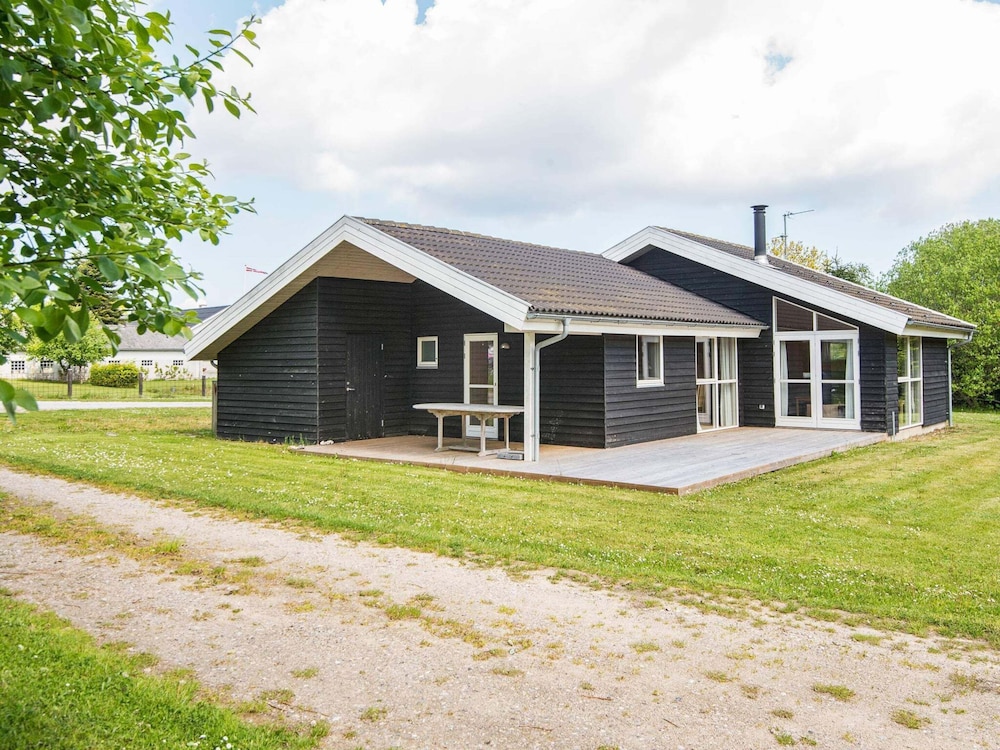 8 person holiday home in Sydals — 4-Star Luxury Hotel in Horuphav, Denmark