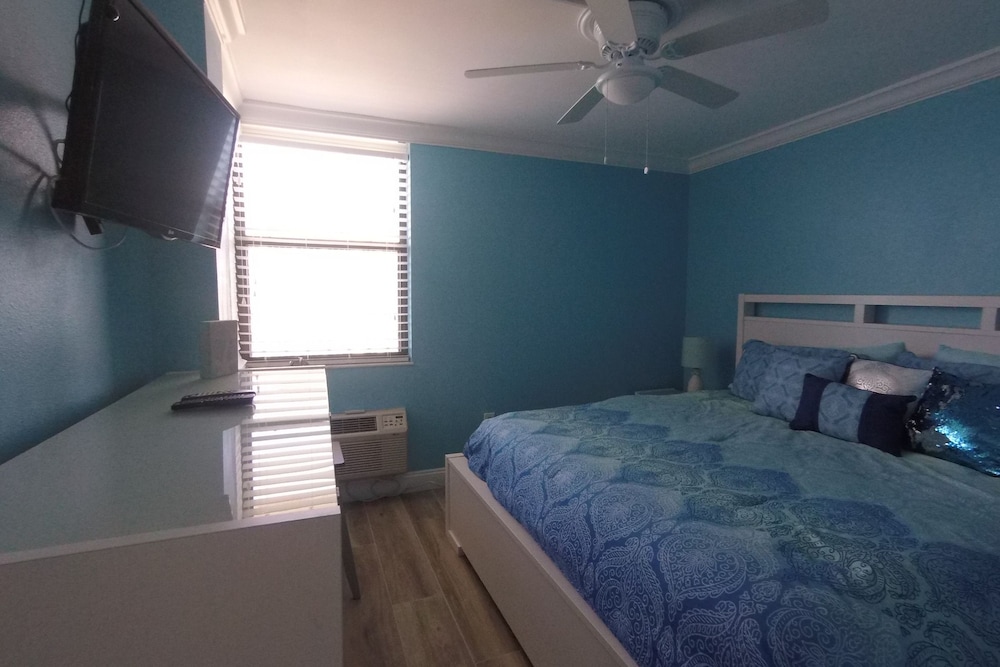Lovers Key Beach Club by Lovers Key Vacations - photo 3
