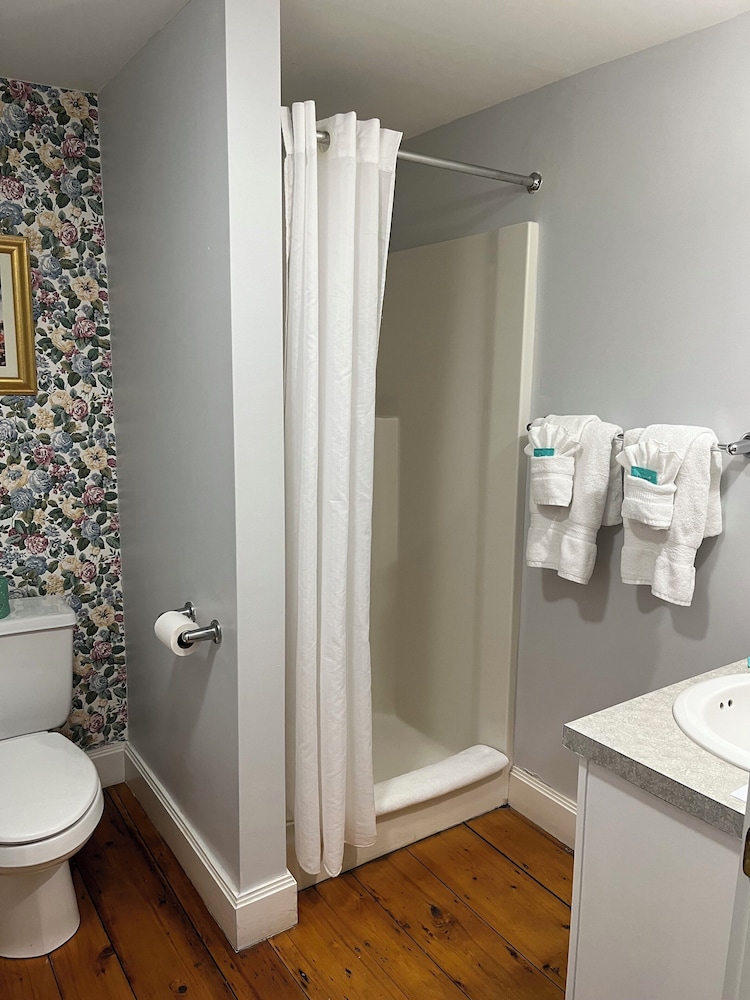 Old Orchard Beach Inn - photo 82