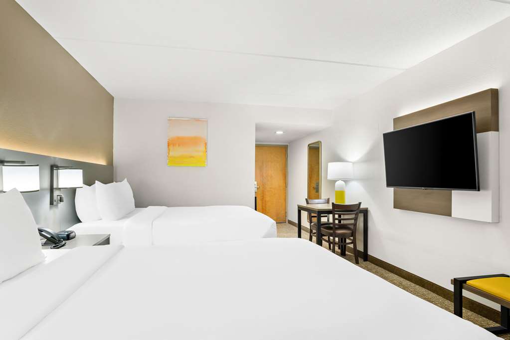 Comfort Inn Gold Coast - photo 22