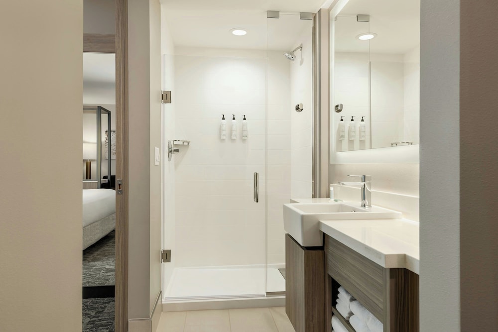 SpringHill Suites by Marriott Fargo - photo 26