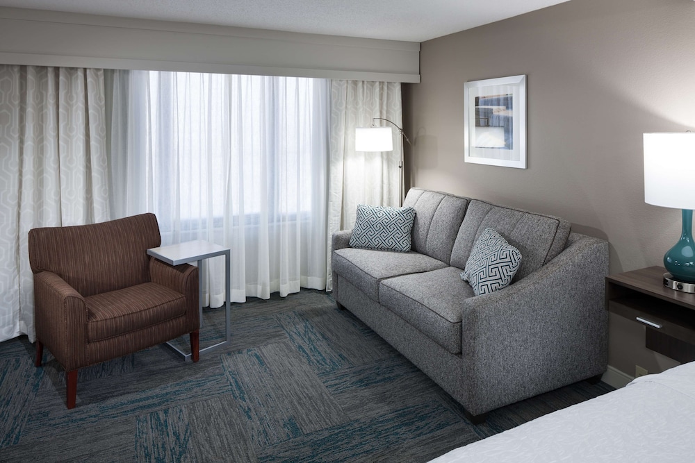 Hampton Inn St. Louis Downtown at the Gateway Arch - photo 20