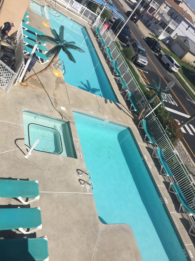 Steps to Beach Ocean Views Pool - photo 24
