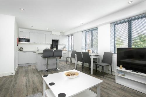 Rethink Serviced Apartments Kings Lodge