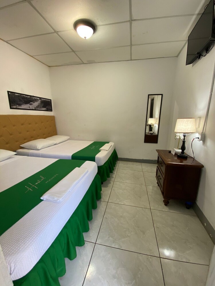 Hostal Pochote — Leon — photo 2