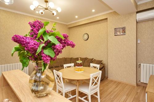 Apartment by the river