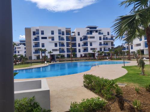 Résidence de Luxe avec Piscine à Costa Mar Playa — 4-Star Luxury Hotel in Martil, Morocco