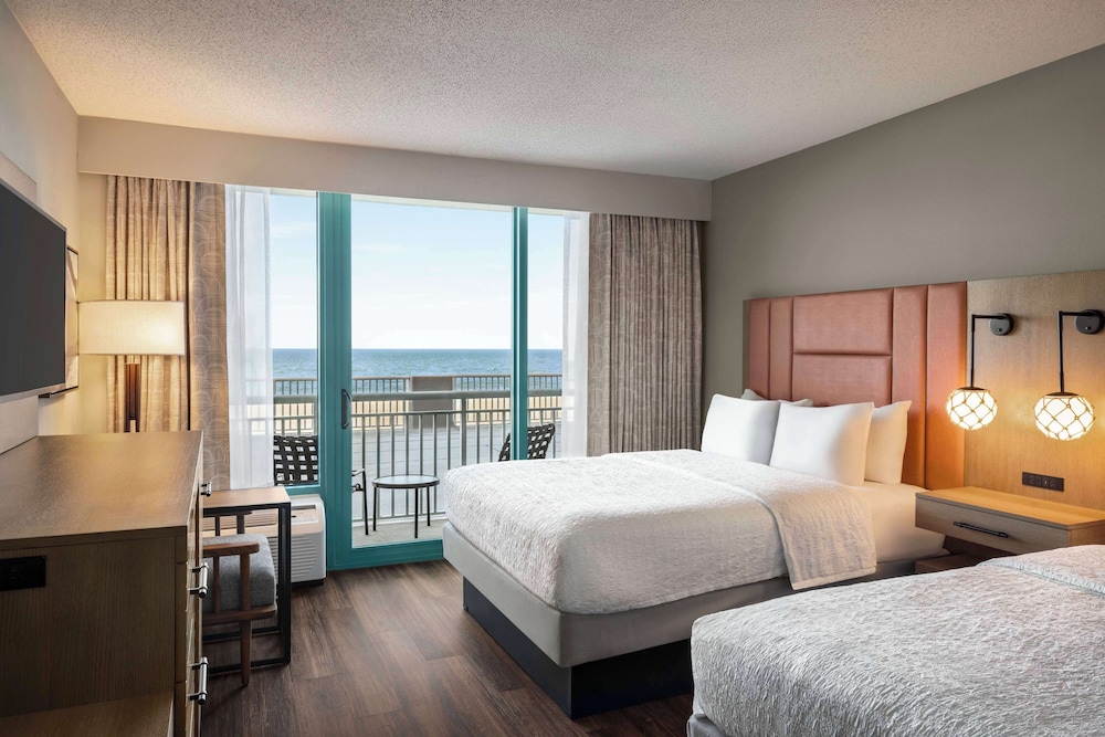 Hampton Inn Virginia Beach Oceanfront South - photo 28