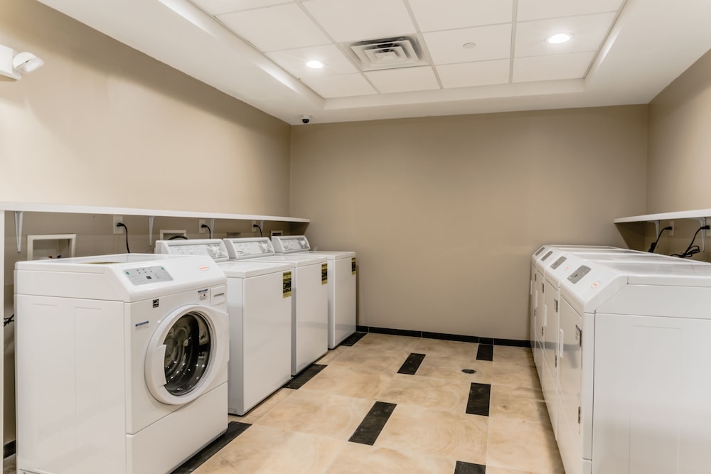 Candlewood Suites Hartford Downtown by IHG - photo 12