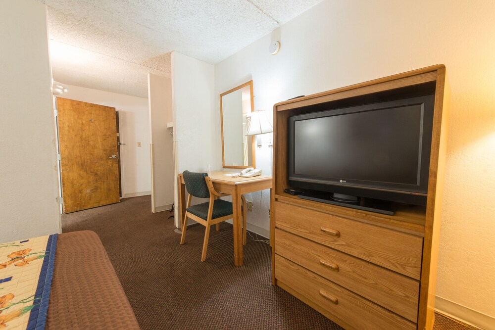 Vacation Inn Phoenix - photo 25