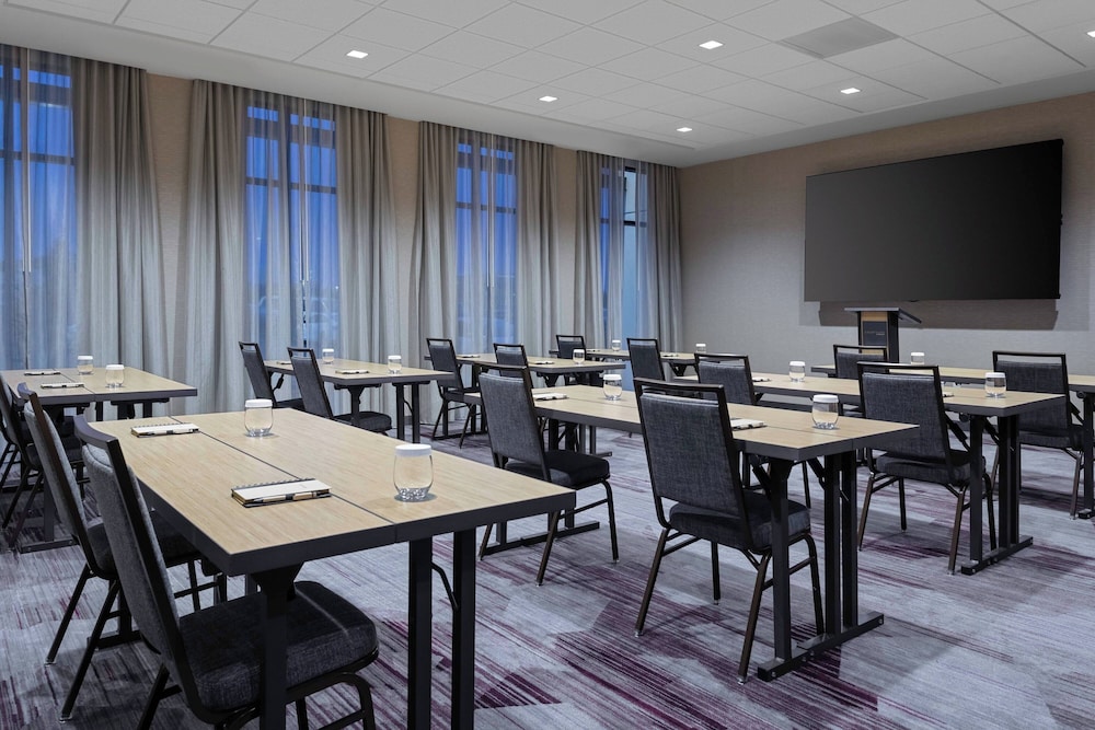 Courtyard by Marriott Pasco Tri Cities Airport - photo 19