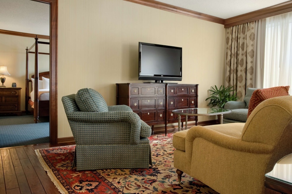 DoubleTree by Hilton Stamford - photo 33