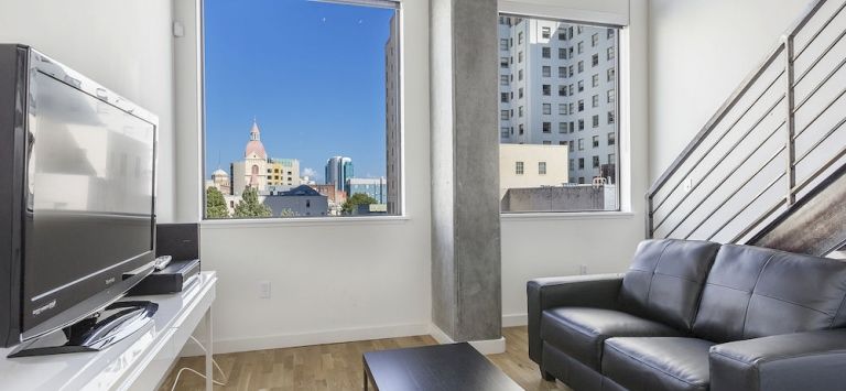 Civic Center Suites - photo 8