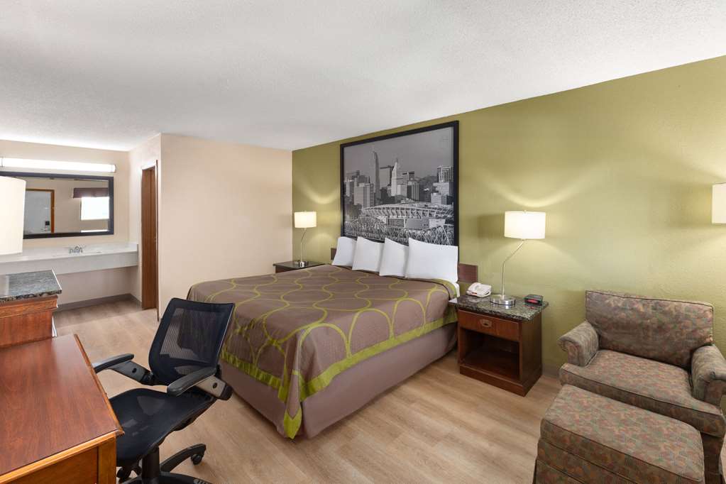 Super 8 by Wyndham Fort Mitchell Cincinnati Area - photo 19