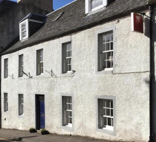 Springwells - carbon neutral hotel in Unknown City