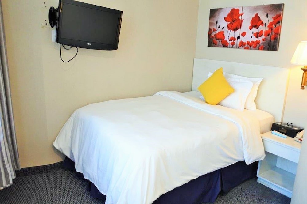 Soho Garden Hotel - photo 7
