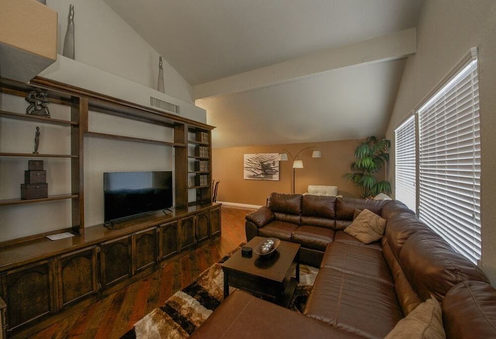 4br 9m to Vegas Strip with Spa